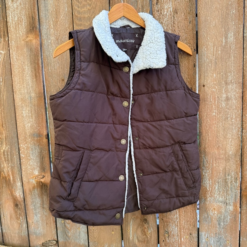 MAURICES Women’s Chocolate Brown Puffer Vest Sherpa Trim Size Medium